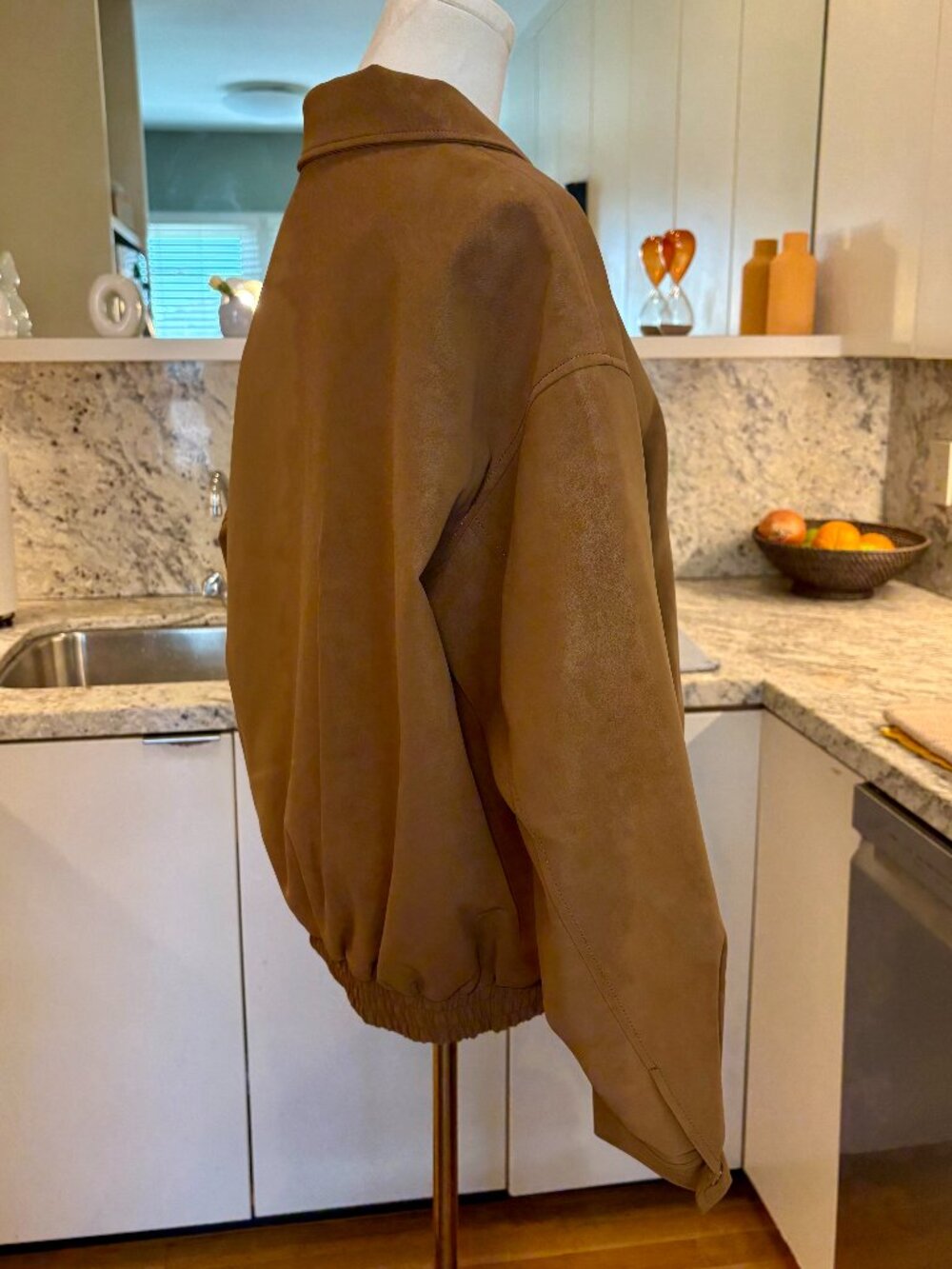 Easy Clothes Camel Oversized Bomber Jacket - Picture 5 of 9